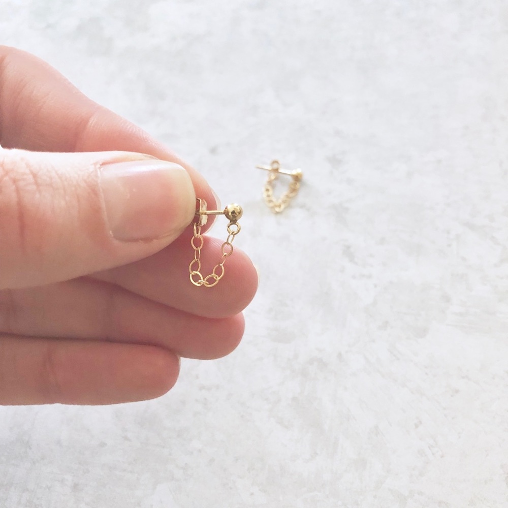 14k Gold Filled Chain Cuff Huggie Earrings - Picture 3 of 5